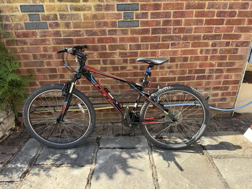 Mountain bike - gt,