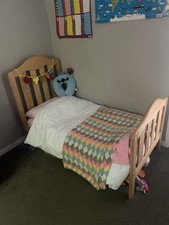Mamas & papas Toddler Bed