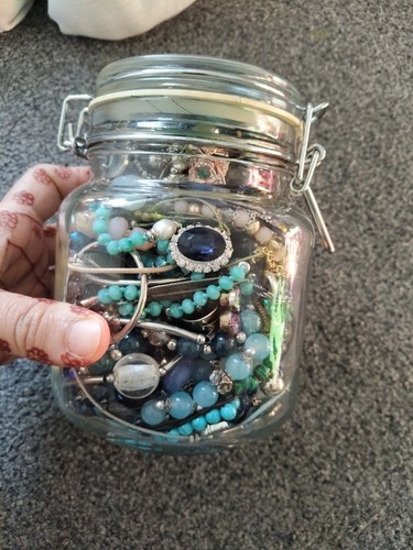Mystery jewellery jar silver - jewellery,