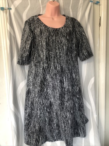 Halston knit line dress - h,