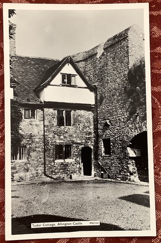 Allington castle tudor cottage - tudor,