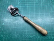 Record No. 070 Box Scraper  -