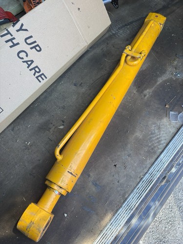 Genuine jcb lift ram - lift,