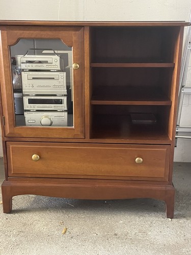 Stag cherrywood glazed display - stag,