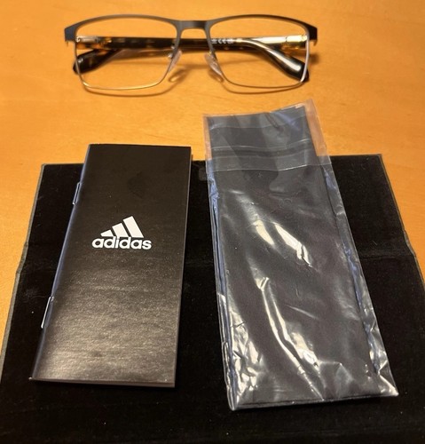 Adidas 5061 032 black - or,
