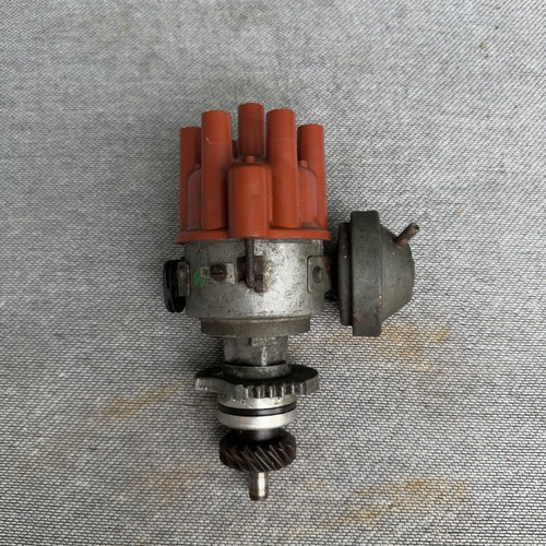 Bmw e30 320i bosch distributor - bmw,