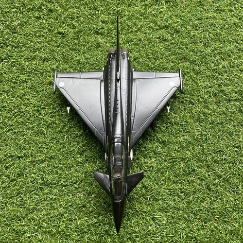 Scale plastic eurofighter - scale,