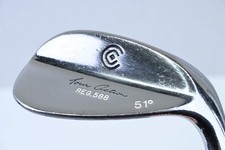 Cleveland 588 Tour Action Gap Wedge / 51 Degree / Wedge Flex Dynamic Gold Shaft