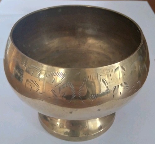Patterned brass bowl - patterned,