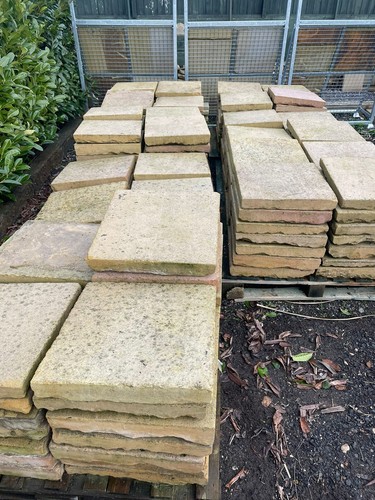 Reclaimed yorkstone paving - yorkstone,