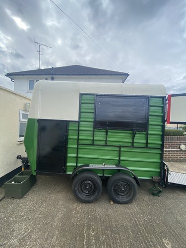 Twin axle food concession - axle,