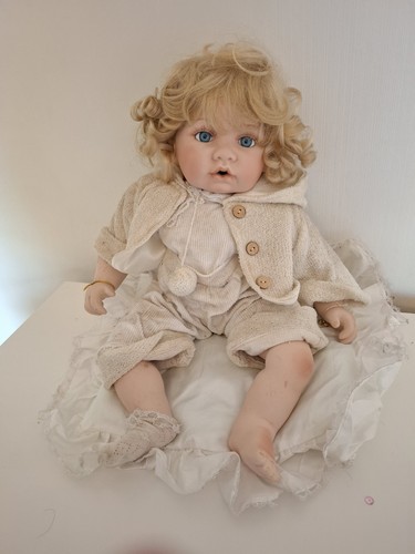 Florence maranuk large baby - maranuk,
