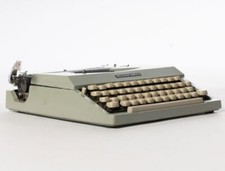 Silver Reed 7200 Ultra