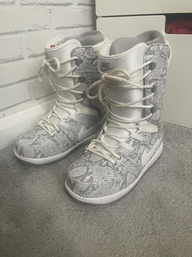 Nike vapen snowboard boots - snowboard, uk