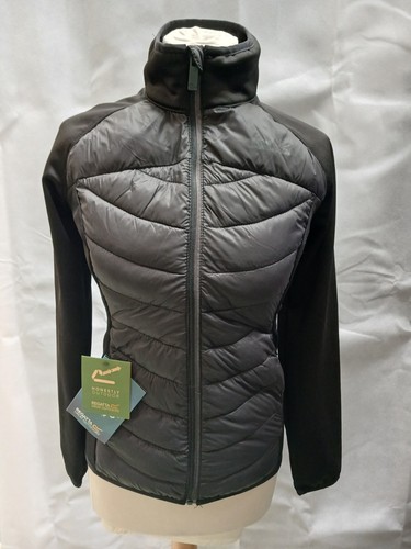 Bnwt regatta black - black, zip