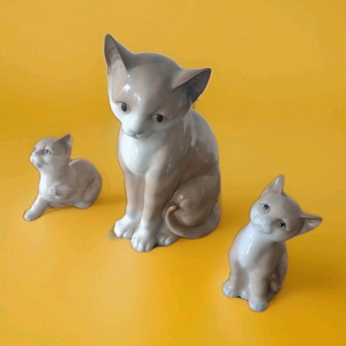 Vintage cat 2 kittens - vintage,