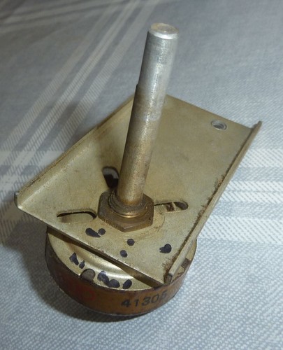 Ekco u143 radio knob - ekco,