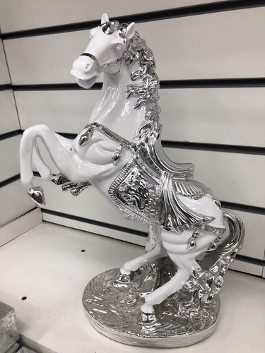 White silver horse traveller - silver,