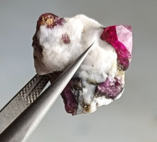 13 CT Beautiful Ruby crystal