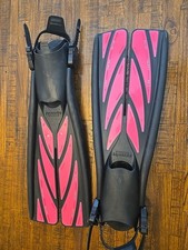 Atomic Aquatics Split Fins Open Heel Small Pink