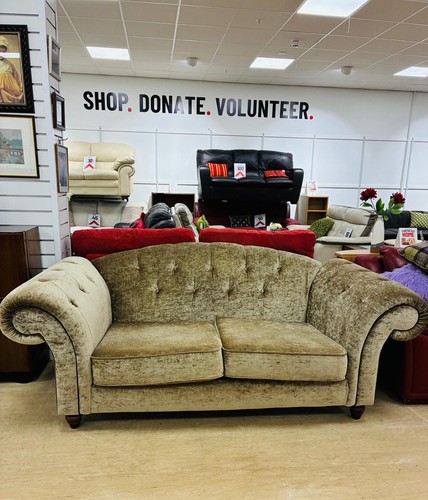 Chesterfield seater sofa - 3,