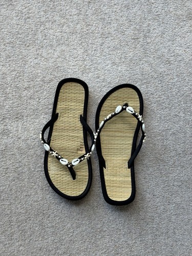 Women black thong sandals - black,