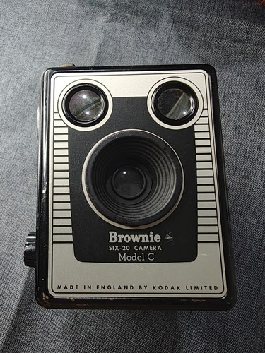 Kodak brownie six model - model, c
