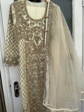 Pakistani/Indian / Asian/ Eid/ Wedding Outfit women's size 48 in Asian clothing