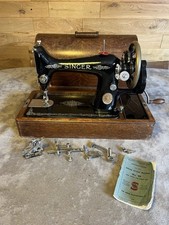 Antique Singer 99K Hand Crank Sewing Machine 1922 In  Working Condition 