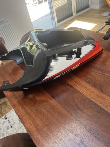 Aprilia rsv1000 tuono - rsv1000, seat