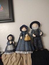 Amish Family Faceless No Face