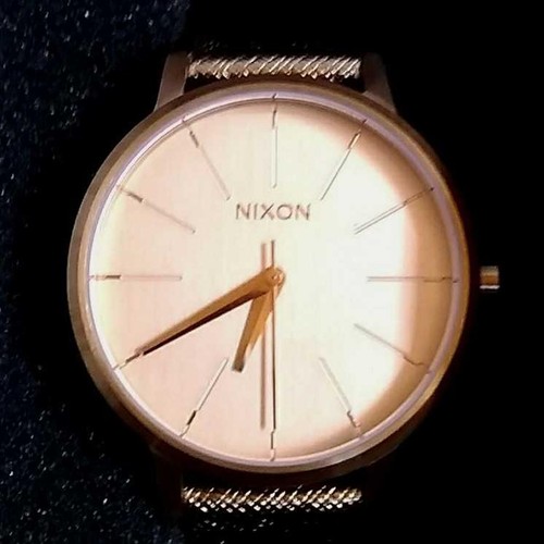 Nixon quartz 14j used - nixon,