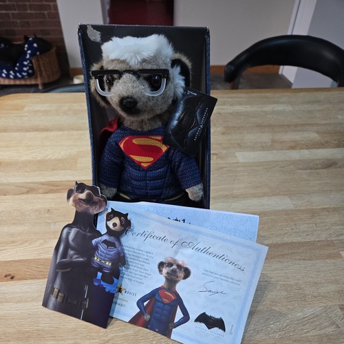 Meerkat toy sergei superman - meerkat,