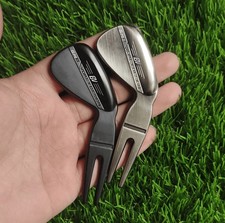 Titleist Vokey SM8 Pitch Mark