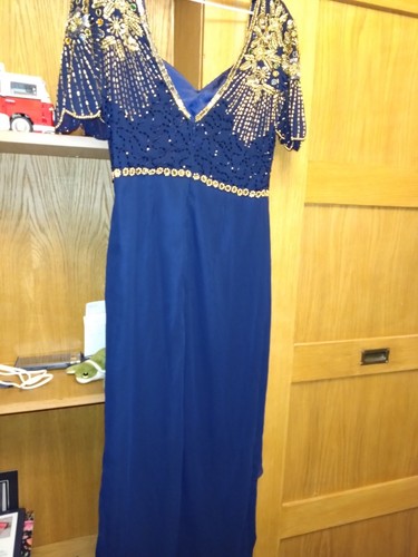 Virgos lounge dress size - lounge,