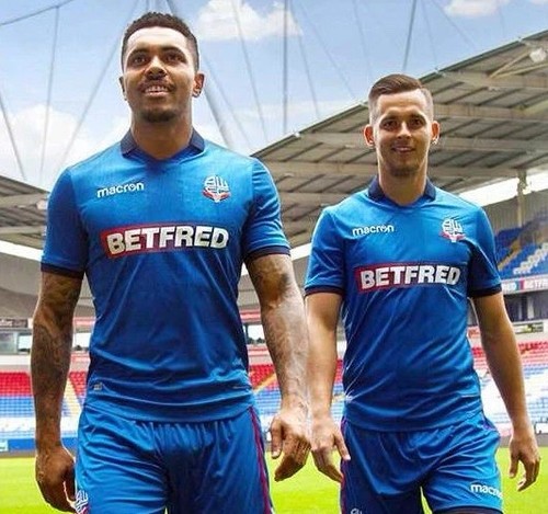 Bolton wanderers third - bolton,