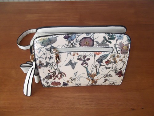 Pavers shoulder bag flowers - shoulder,