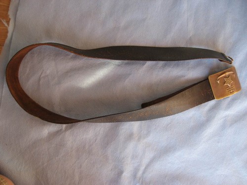 Leather belt buckle anchor - buckle,