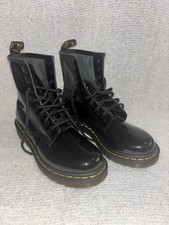 Dr. Martens 1460 Patent