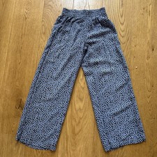 Girls H & M Wide Leg Floral Trousers / Culottes Age 8/9