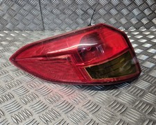 Suzuki Vitara 2015-2024 Rear/tail Light On Tailgate (passenger Side) 