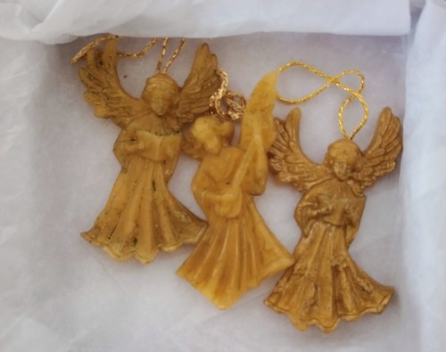 Set three vintage beeswax - of,