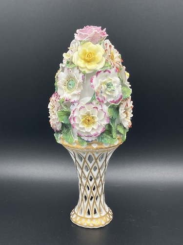 Porcelain openwork fireplace