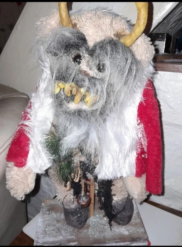 Krampus display horror model - krampus,