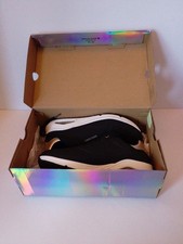 Skechers Street Los Angeles