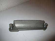 Handle jacking aid grab handle