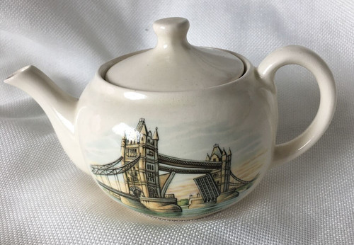 Brixham pottery tower bridge - brixham,