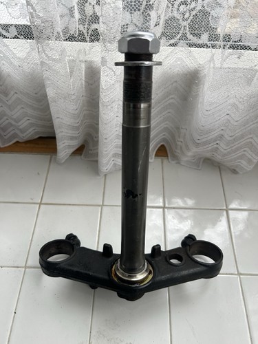 Honda cbr 400rr nc23 bottom - honda,