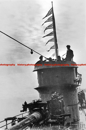 F008317 german submarine - f008317,