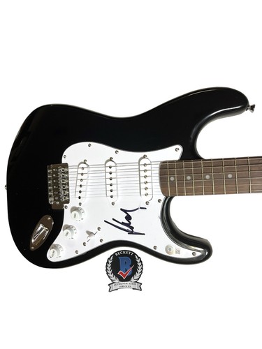 Jennifer hudson signed - jennifer,